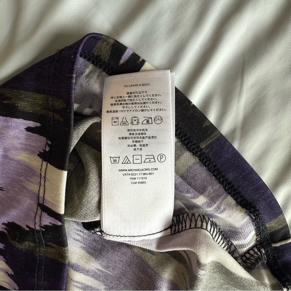MICHAEL Michael Kors Black Purple Patterned Blouse Tank Cinched Shoulder Tassel - Picture 9 of 10